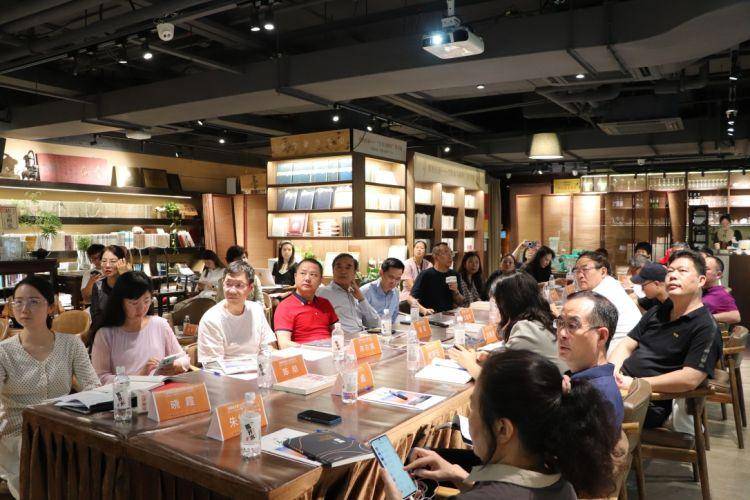 米乐M6网页版：讲好深圳故事！“睦邻文学奖”发布“深圳社区史文学全纪录”创作计划(图2)