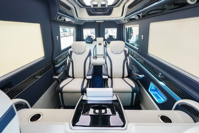 米乐M6网页版：全新2024款奔驰斯宾特接受私人定制(图7)