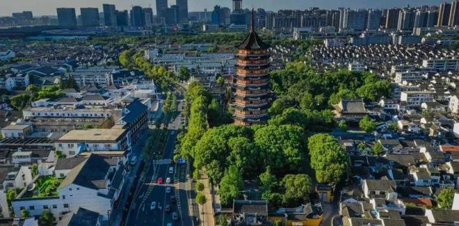 米乐M6网页版：定制级恒产！代言苏州封面！2024年这注定是你买房绕不过的一环(图2)