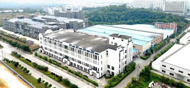 江南家具荣获2024中国学校家具、医用定制十大品牌多项殊荣(图1)