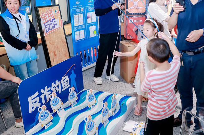 2024长三角网络安全海报设计展在上海青浦拉开帷幕(图6)