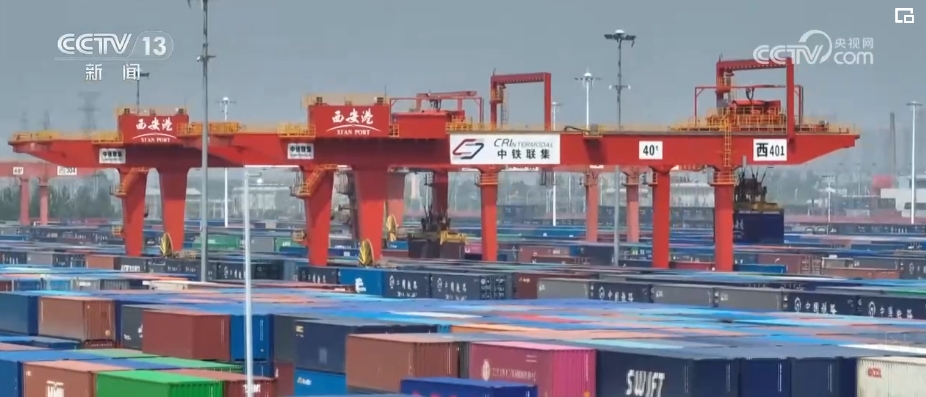 “发展优势”“新引擎”“井喷式”增长！从关键字里感知中国经济“脉动”(图7)
