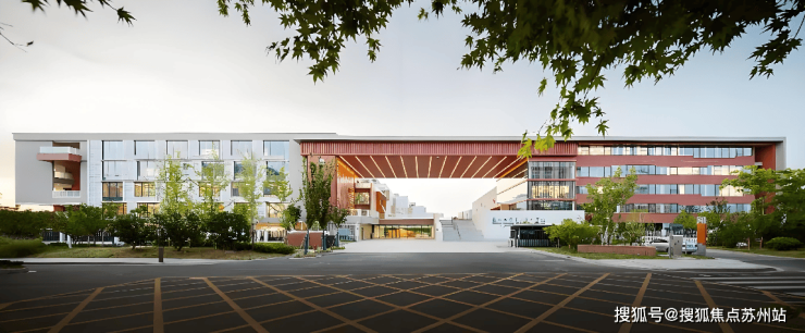 公积金新政加持旭辉满园主城纯墅价值凸显(图4)