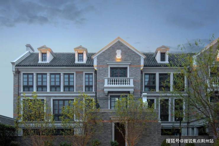 绿城潮鸣外滩售楼处电话绿城潮鸣外滩网站售楼中心电线楼盘百科楼盘网站测评中心电话百科详情