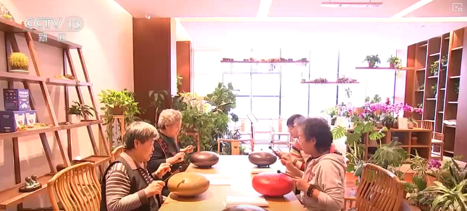 银发经济活力涌动“科技+服务”催生多样“智”享养老消费新场景(图15)