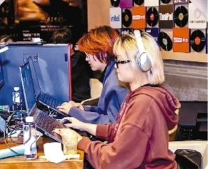 AI时代谁定义下一代电影？