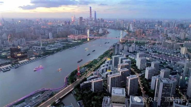 米乐M6网页版：保利世博天悦售楼处最新发布(首页网站)上海浦东保利世博天悦销售中心可详聊楼盘详情价格地址清晰告知配套成熟前台电话(图6)