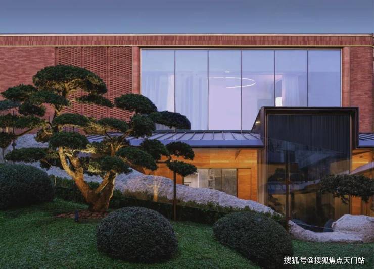 越秀外滩樾售楼处电话越秀外滩樾售楼中心电线最新楼盘资讯首页网站楼盘测评中心电话详情24小时热线(图2)