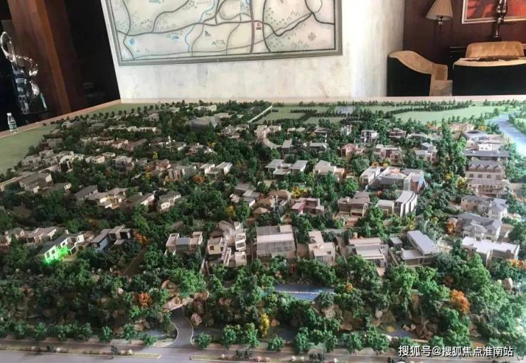 米乐M6网页版：上海松江佘山曼荼园售楼处电话(曼荼园)网站-营销中心欢迎您-楼盘详情最新价格-户型图-容积率@2026售楼处百度AI热搜(图2)