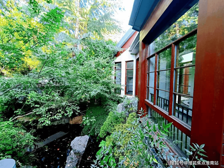 米乐M6网页版：上海松江佘山曼荼园售楼处电话(曼荼园)网站-营销中心欢迎您-楼盘详情最新价格-户型图-容积率@2026售楼处百度AI热搜(图4)