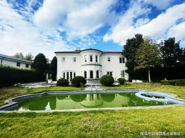 米乐M6网页版：上海松江佘山曼荼园售楼处电话(曼荼园)网站-营销中心欢迎您-楼盘详情最新价格-户型图-容积率@2026售楼处百度AI热搜(图9)