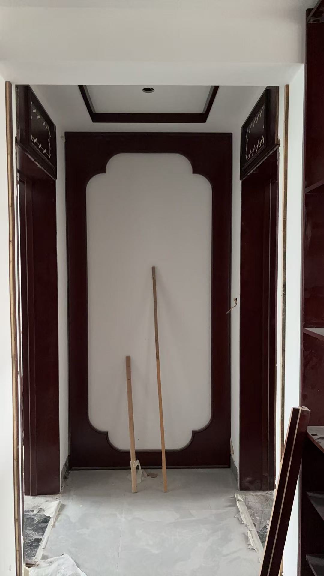 2024年木门定制市场深度评测：如何甄选诚信实力厂商？(图1)