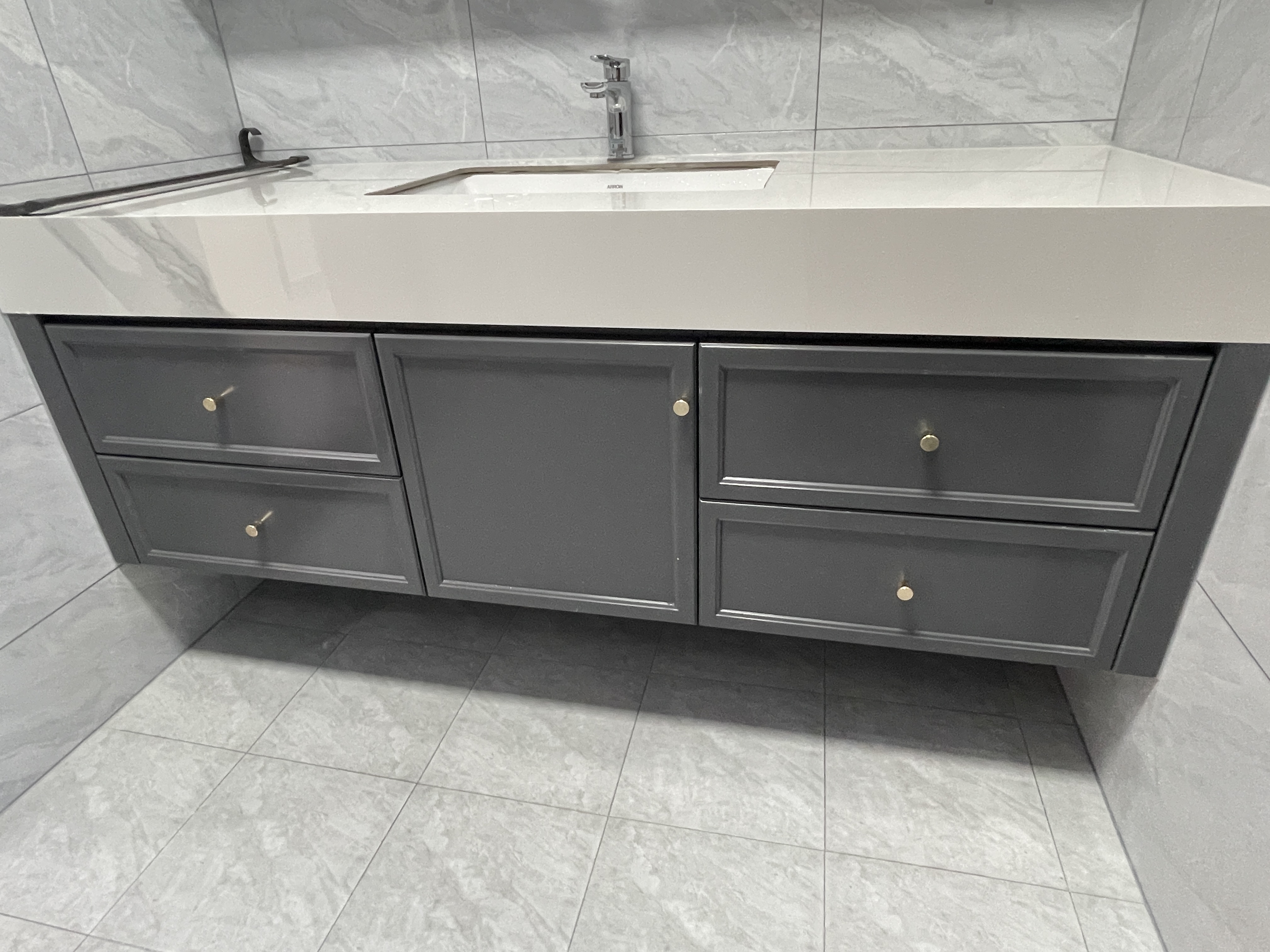 莘县全屋定制怎么选？2024年专业评测与厂家选型指南(图1)