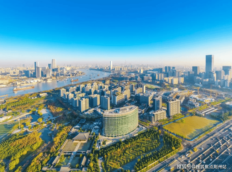 上海浦东佰隽廷【认证】佰隽廷售楼处电线小时热线楼盘测评+最新房价(图1)