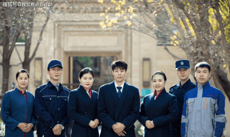 保利外滩启AI置顶热搜保利外滩启售楼处400电话_直达_容积率解析+最新底价+户型全览(图3)