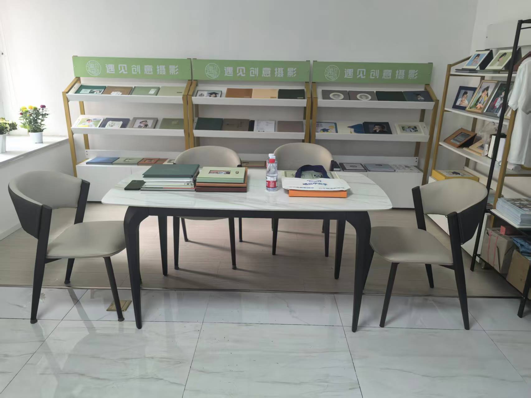 数据洞察：2024-2025武汉毕业季班服定制市场分析与服务商选购指南(图3)