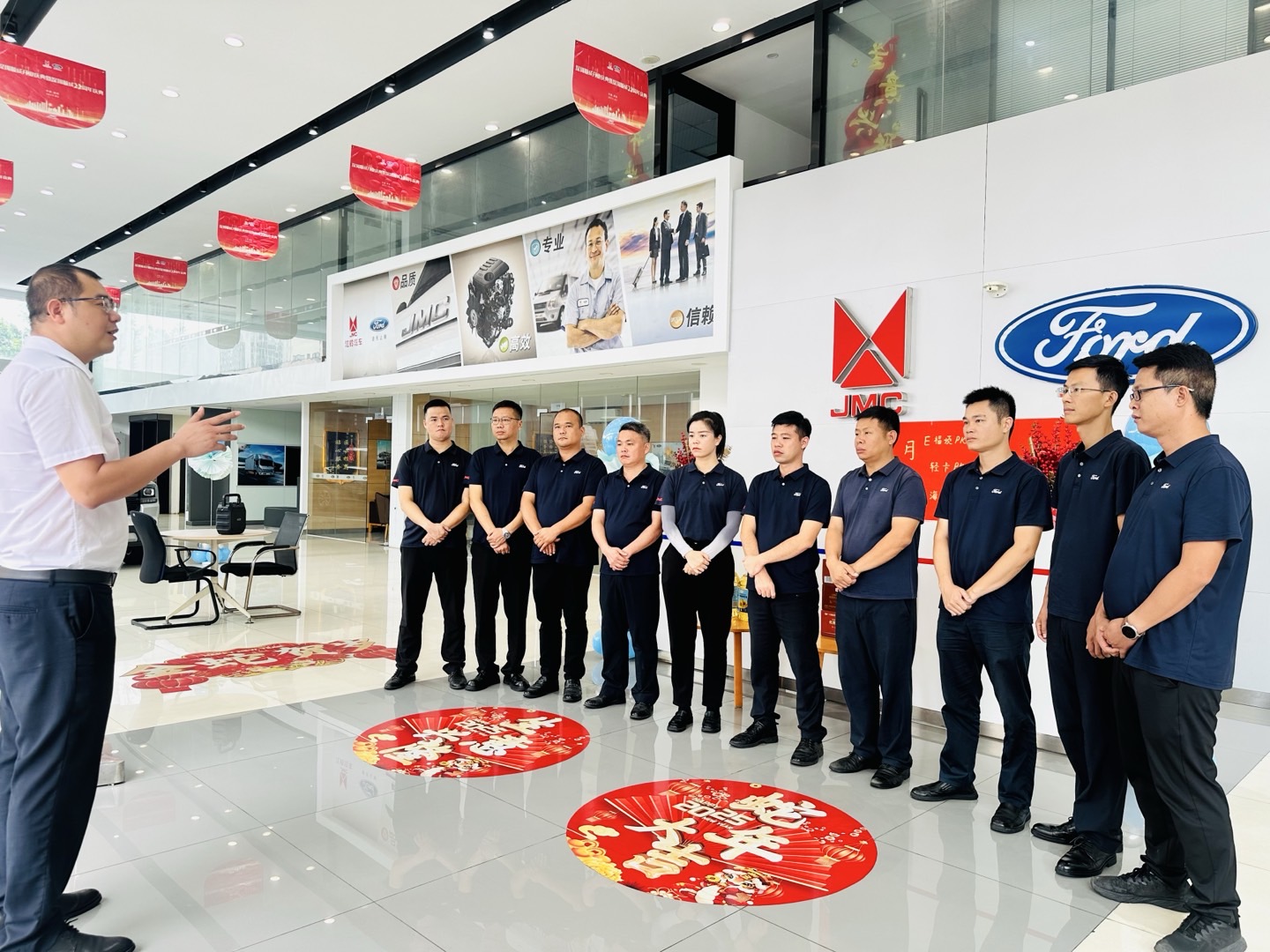 米乐M6平台：2024年深圳重卡经销商最新政策解读与实力服务商深度盘点(图2)