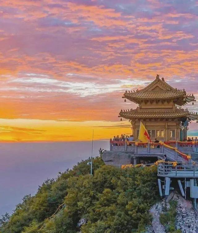 米乐M6平台：河南轻奢定制游4天行程攻略洛阳纯玩团四日游报价多少(图3)